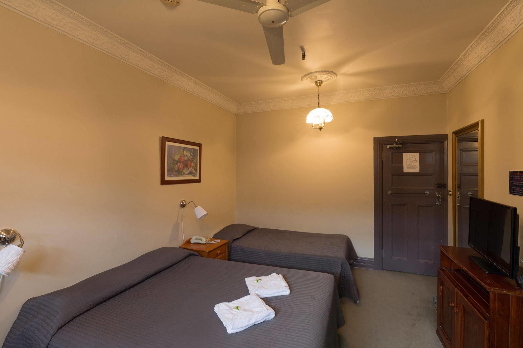 Dunkirk Hotel Pyrmont Sydney Exterior photo